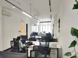 Gemmill Lane (D1), Office #625751601
